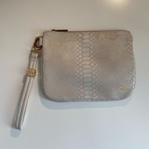 Kendra Scott Wristlet!!
